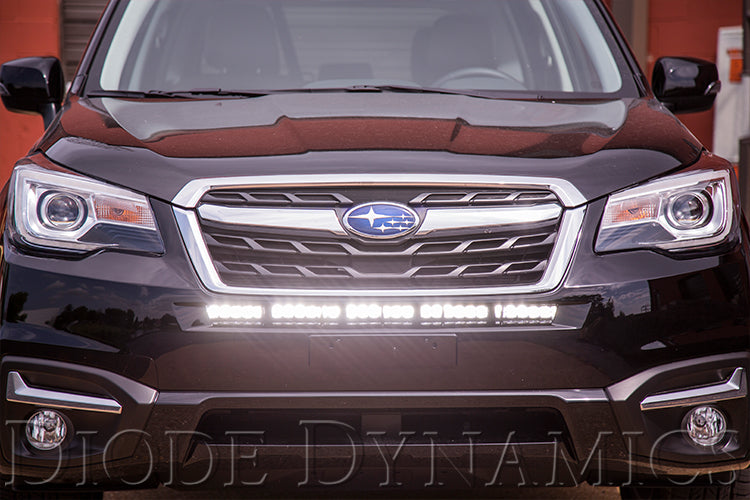 17_subaru_forester_stageseries_outdoor_on_3.jpg