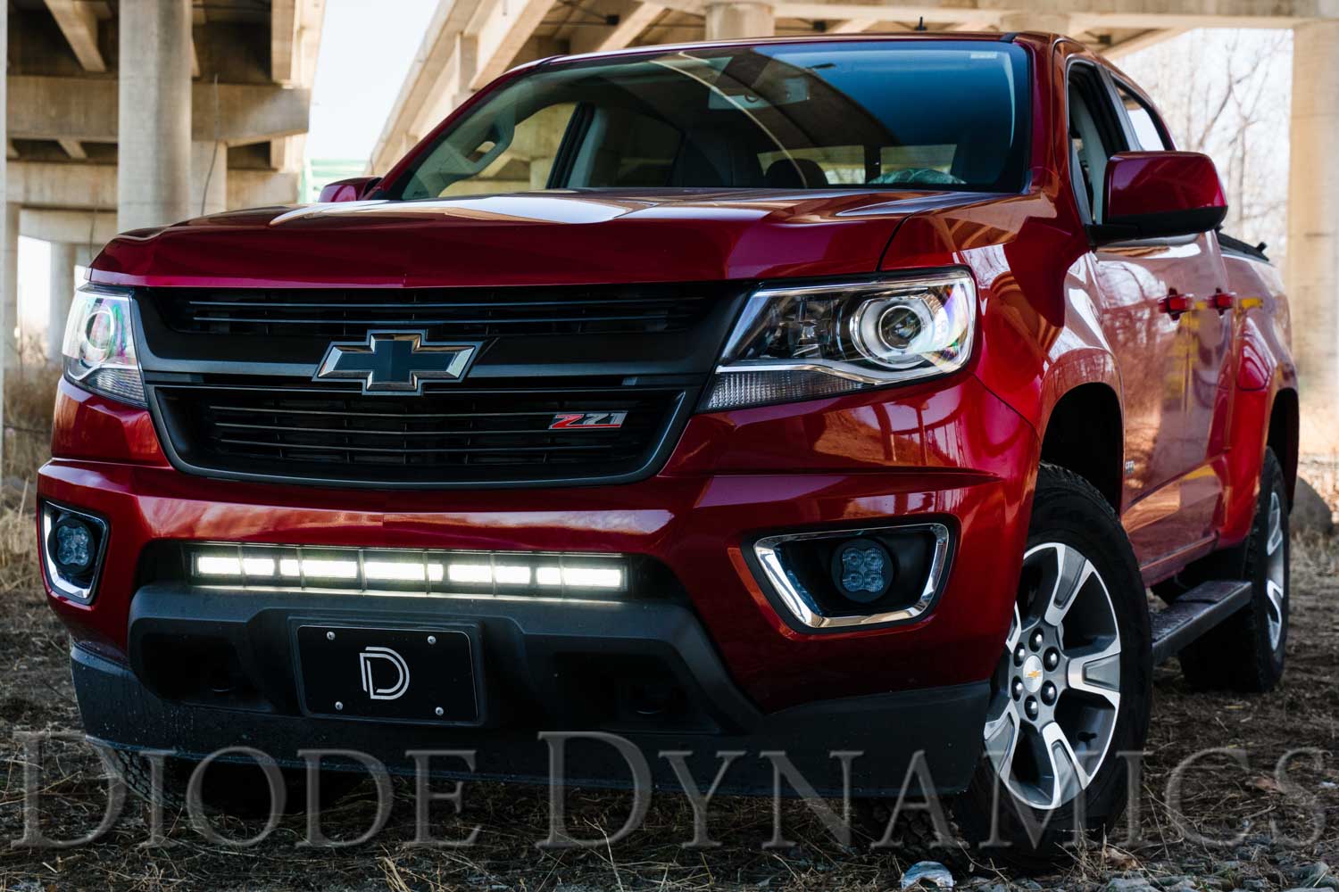 2018_chevy_colorado_creative_close_stealth_on.jpg