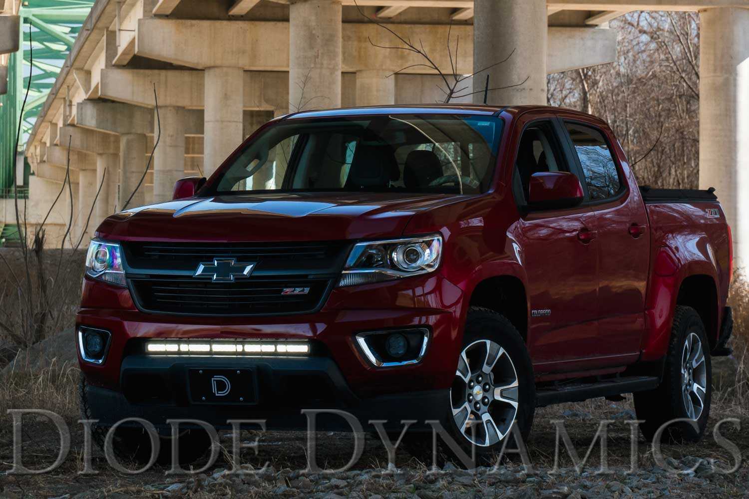 2018_chevy_colorado_creative_tight_stealth_on.jpg