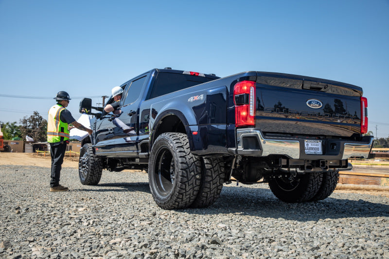 ICON 23 Ford F250/F350 Gas 2.5in Stage 3 Suspension System