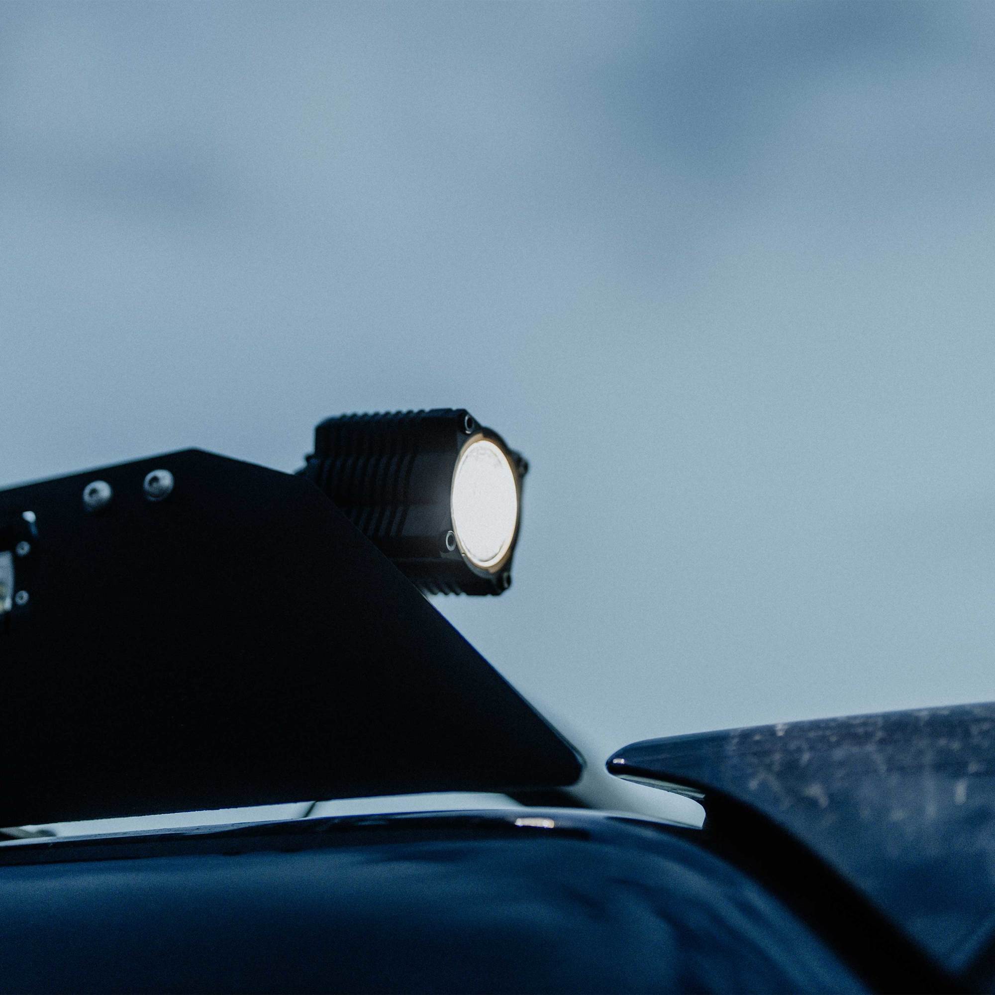 520_Aux_Light_11.jpg