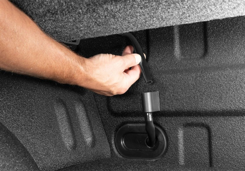Retrax 19-26 Chev/GMC Silverado/Sierra 1500 5.8ft Bed (No Side Boxes) RetraxPRO EZ-Off FRC-4000