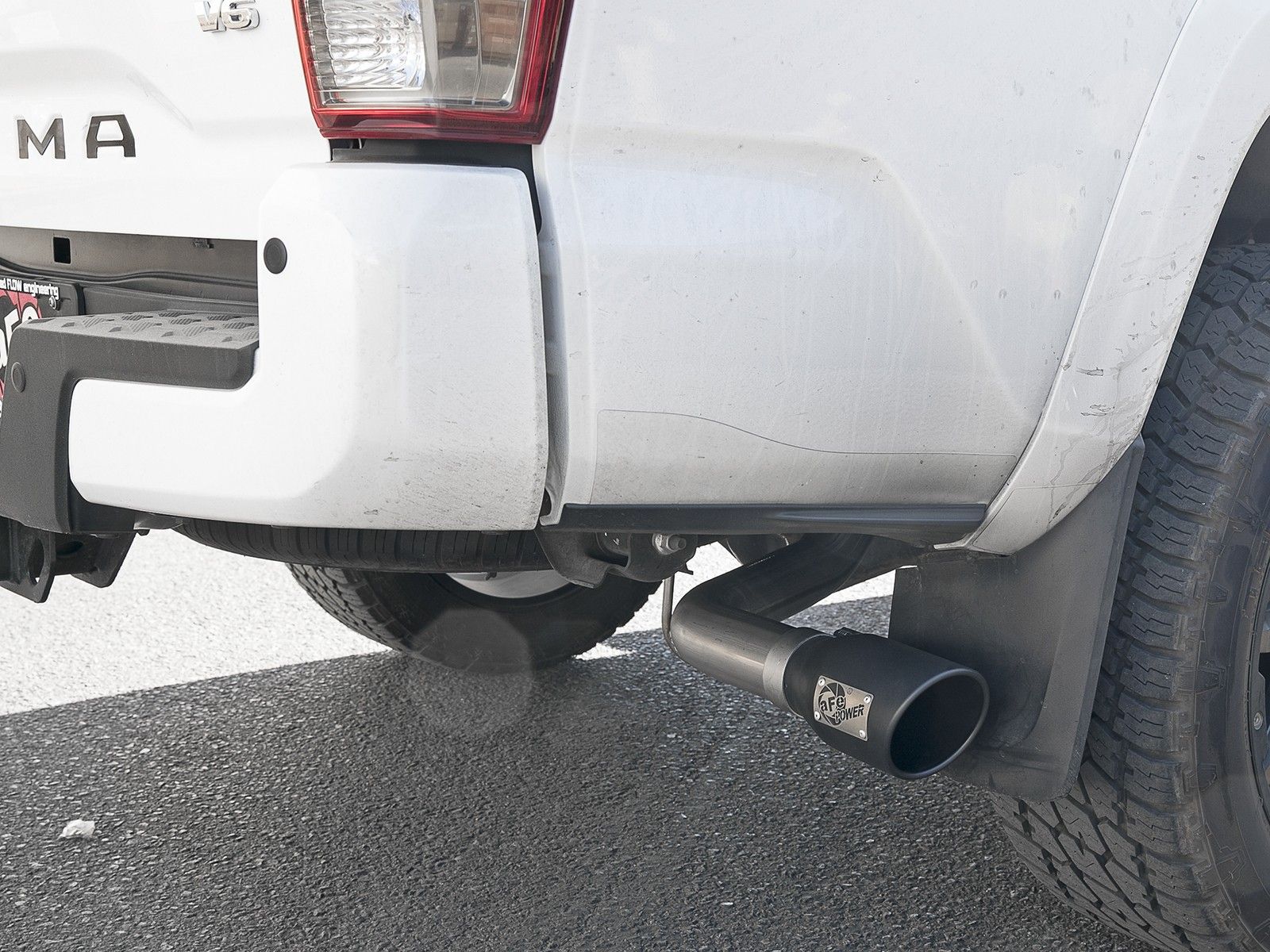 AFE POWER MACH FORCE-XP 2-1/2″-3″ STAINLESS STEEL CAT-BACK EXHAUST SYSTEM FOR 2016-2020 TOYOTA TACOMA 49-46042-B