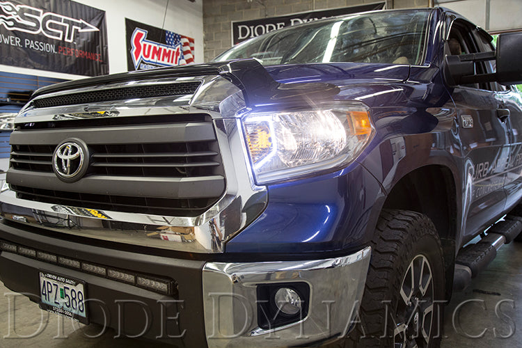 c-light_white___headlights_on.jpg