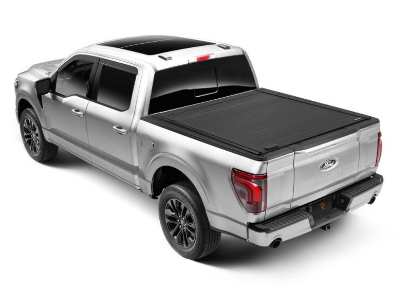 RealTruck 15-20 Ford F-150 SuperCrew/SuperCab 5.5ft Bed RetraxPRO EZ-Off FRC-4000