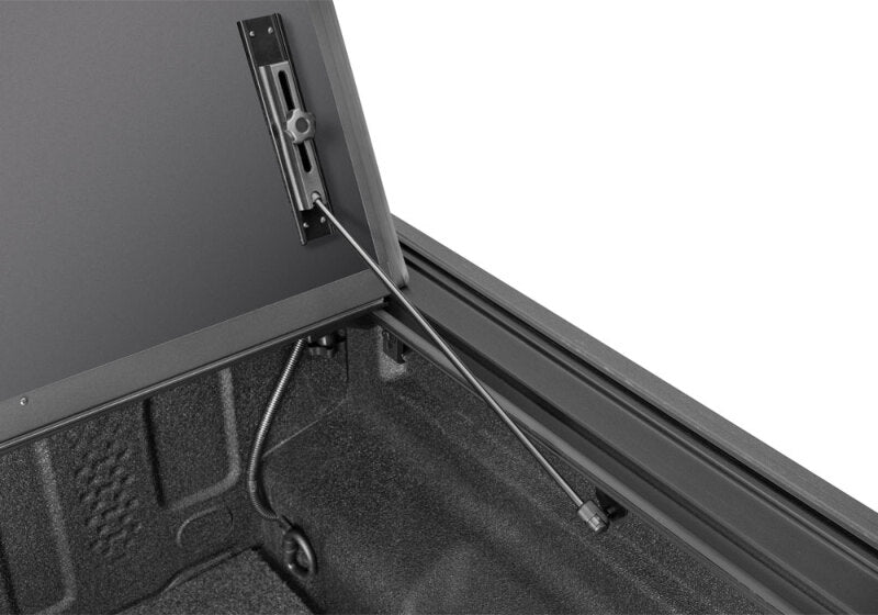 BAK 15-20 Ford F-150 5.7ft. Bed BAKFlip MX4 TS