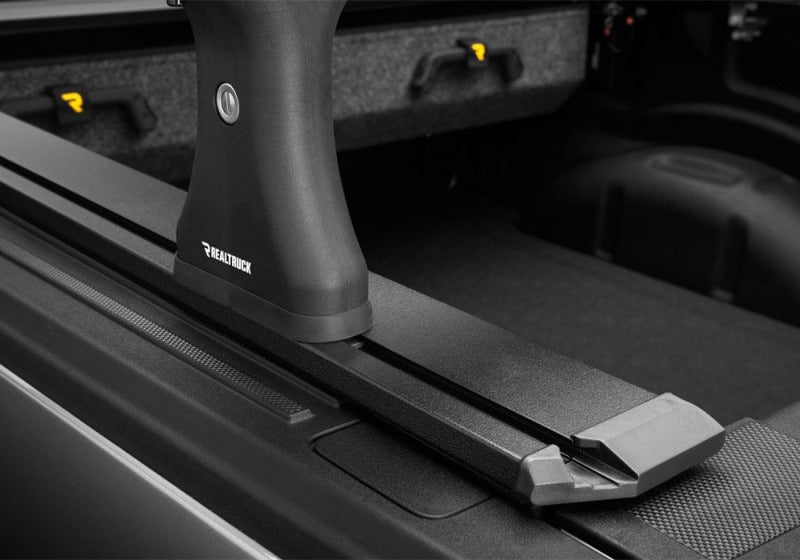 Retrax 20-26 Chev/GMC Silverado/Sierra 1500 6.5ft Bed (No Side Boxes) RetraxPRO EZ-Off FRC-4000