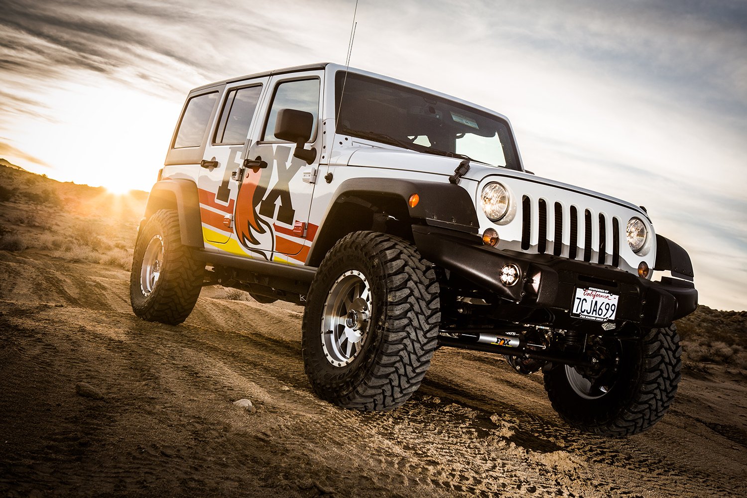 fox-stock-photo-jeepwrangler-ls-f.tif