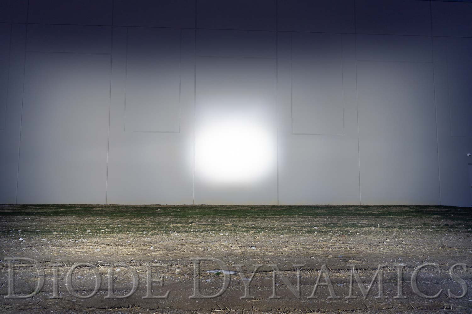 ss5_output_location_sport_white_combo.jpg