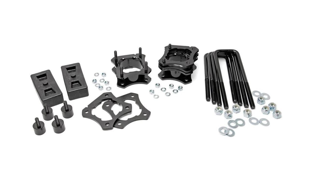 Rough Country 2.5-3IN TOYOTA LEVELING LIFT KIT (07-21 TUNDRA 2WD) 87001